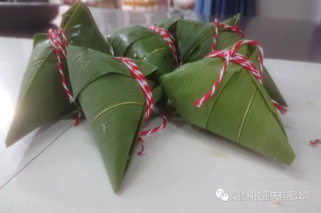 “粽葉飄香，共品端午”—桑德科技包粽子主題活動歡樂落幕